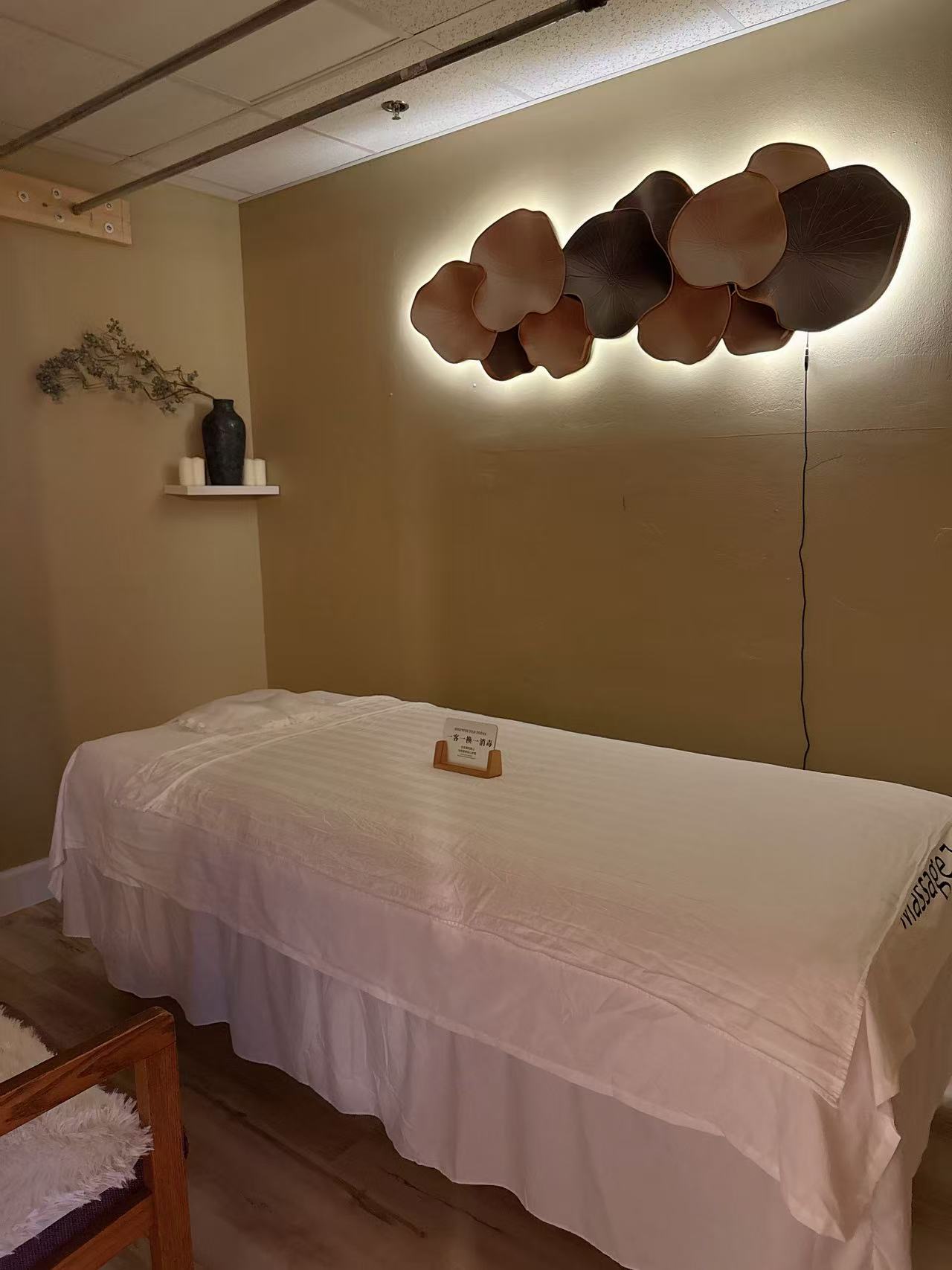 Massage 7 Edmond2 gallery image